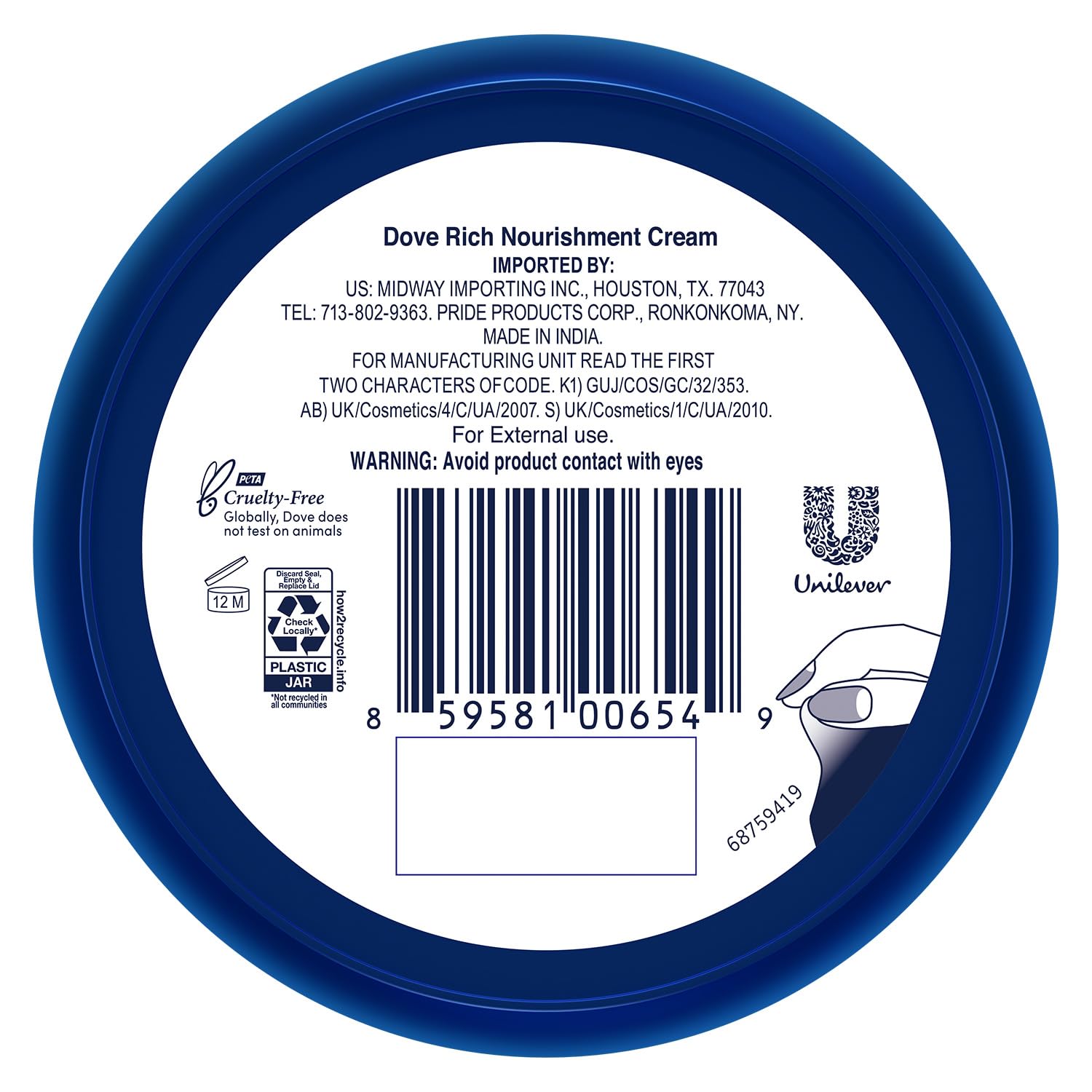 Dove creamy texture close-up highlighting rich moisture and fast absorption benefit
