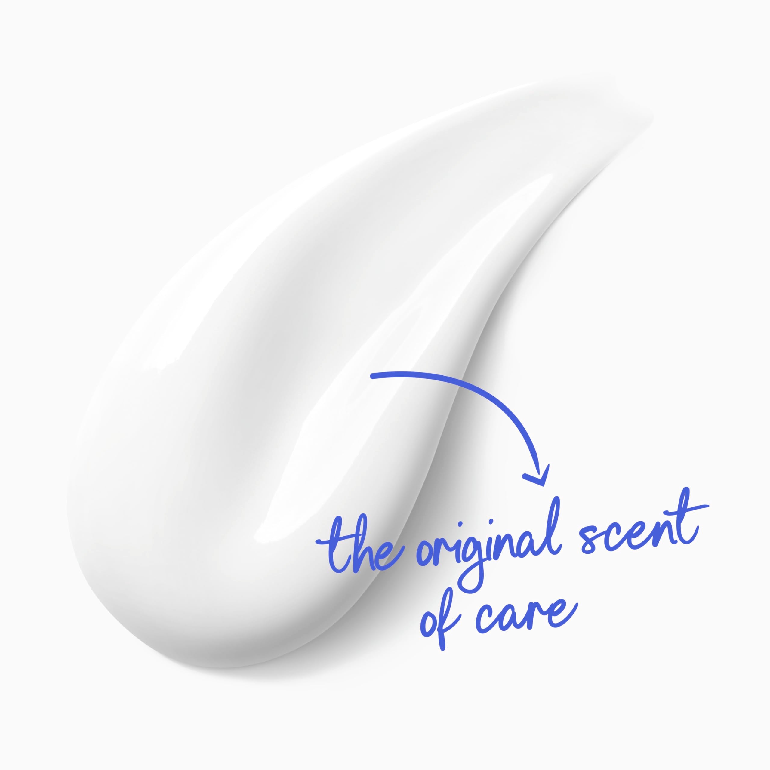 Dove recyclable bottle icon on packaging emphasizing 100% recycled-plastic benefit