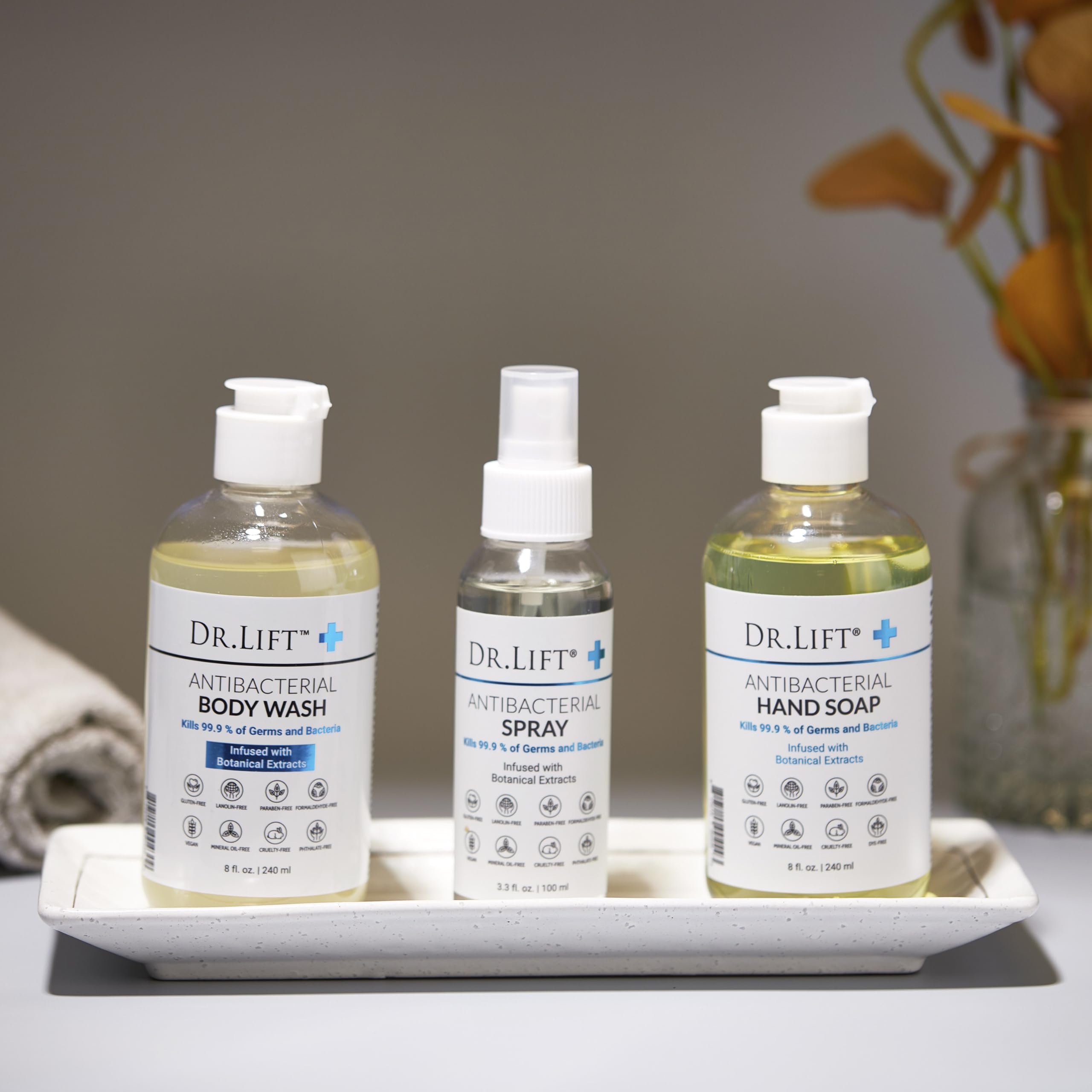 DR. LIFT foam in hand demonstrating mild lather and moisturizing benefit