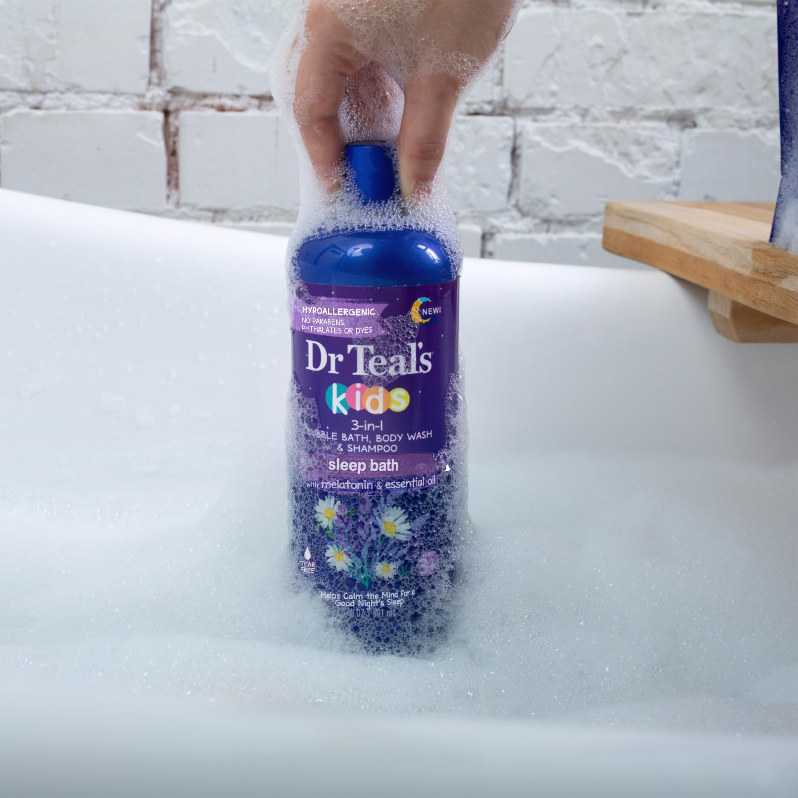 Dr Teal's child relaxed in tub illustrating bedtime wind-down benefit