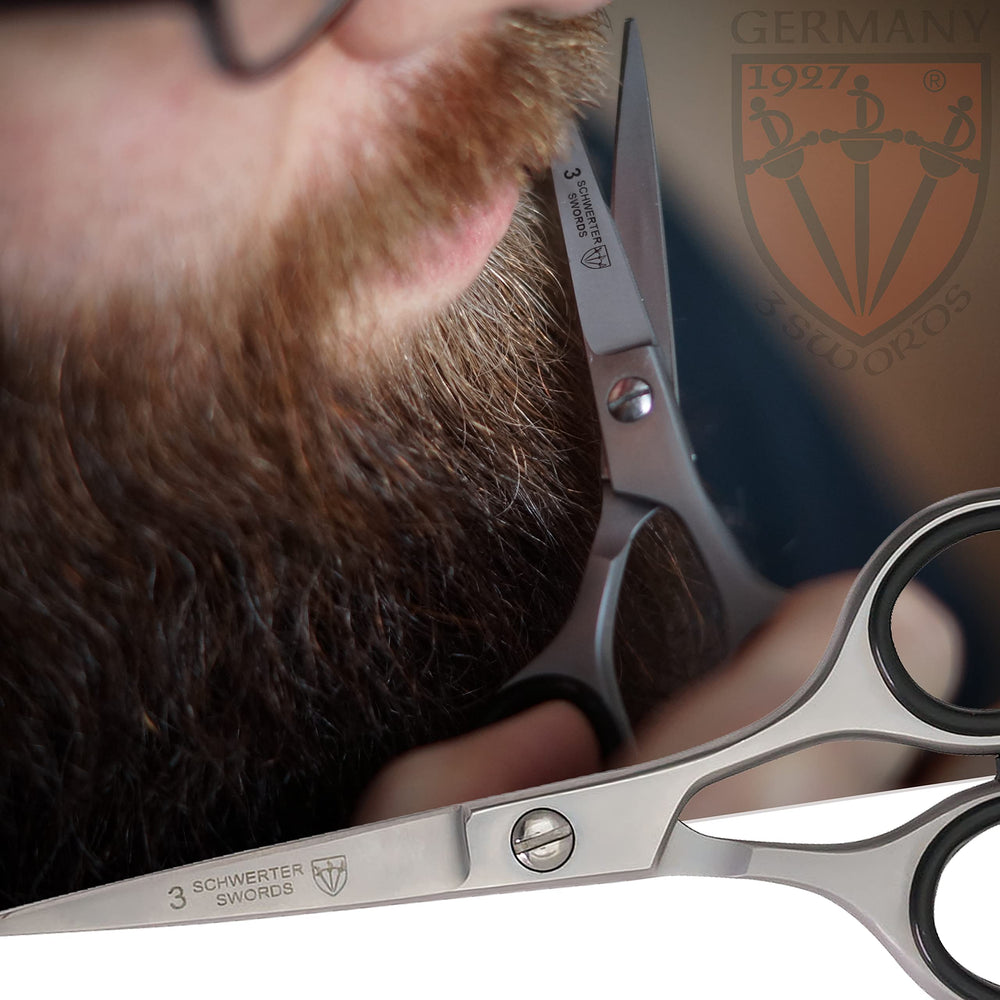 Drei Schwerter close-up of straight blade delivering precise cuts