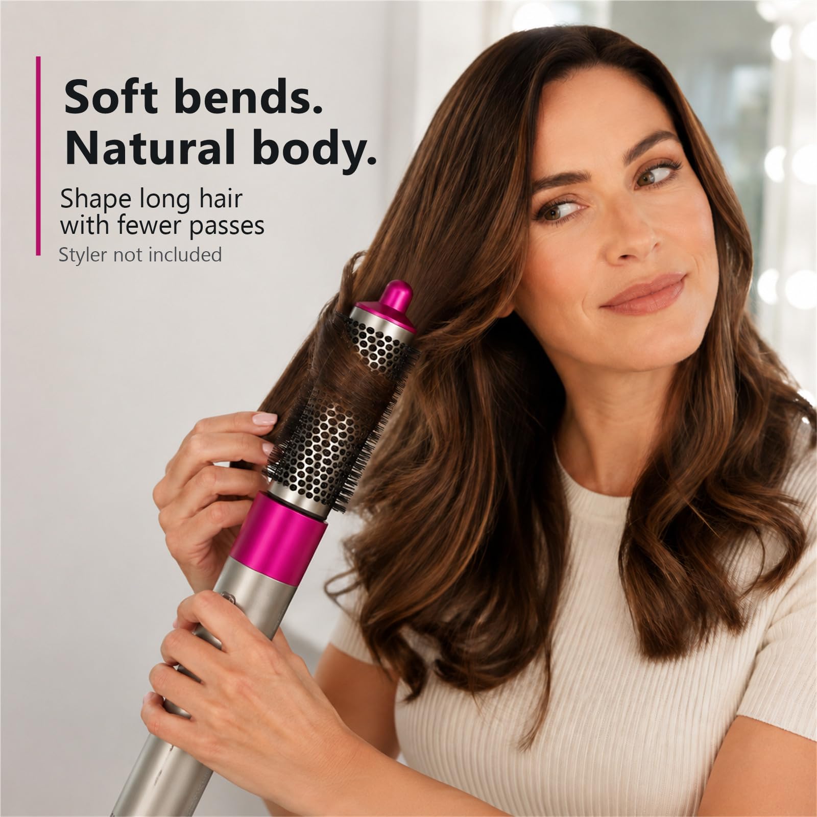 DyniCasa bristles and barrel detail reducing frizz for smoother results