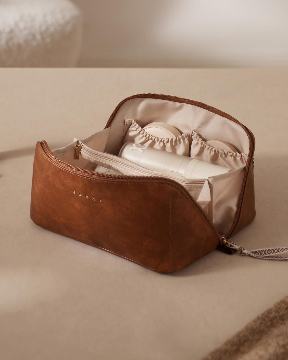 EACHY inside carry-on suitcase illustrating compact travel-ready benefit