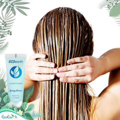 EcoEarth conditioner texture close-up showing creamy consistency and smoothing benefit