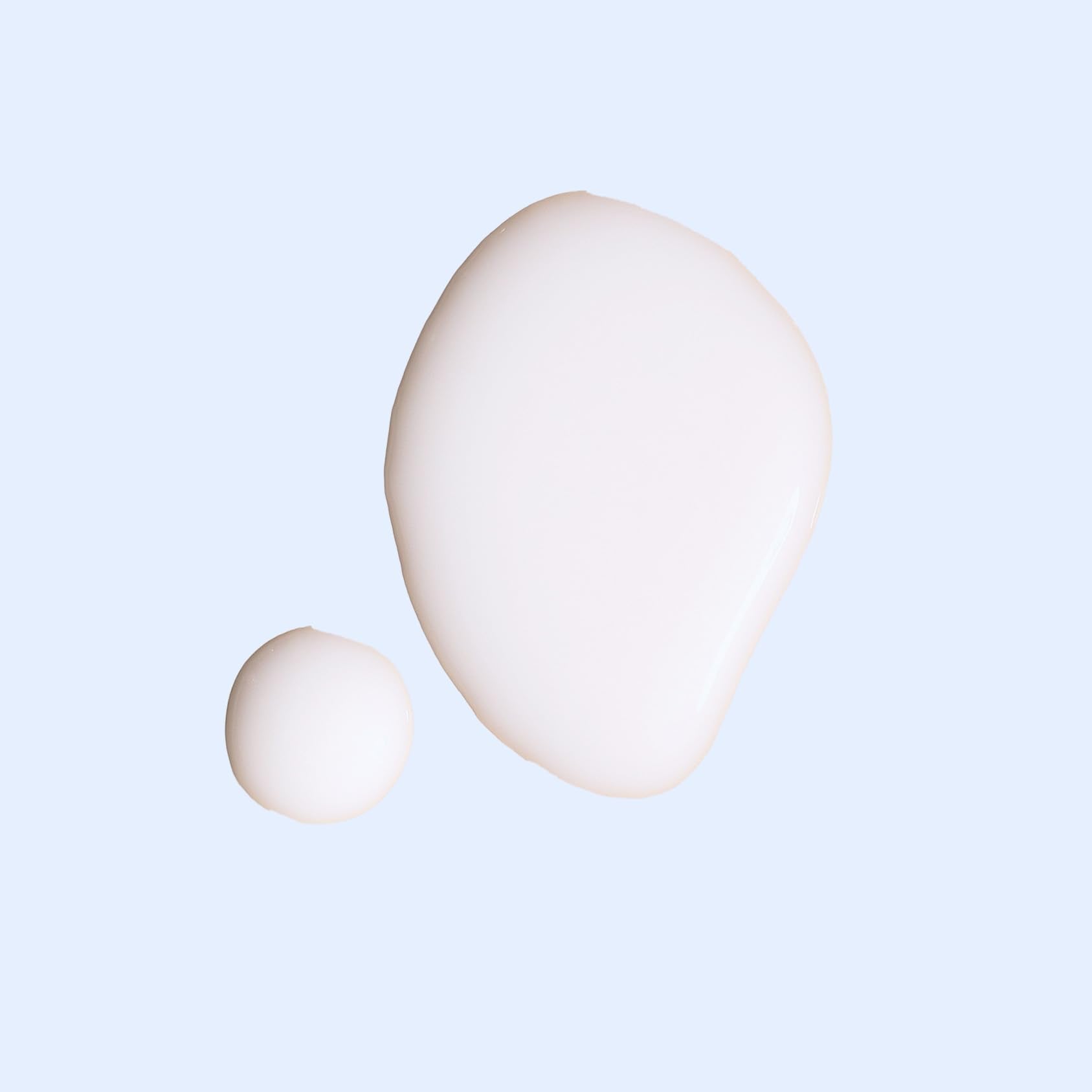 Eight Saints before and after lashes illustration showing fuller appearance