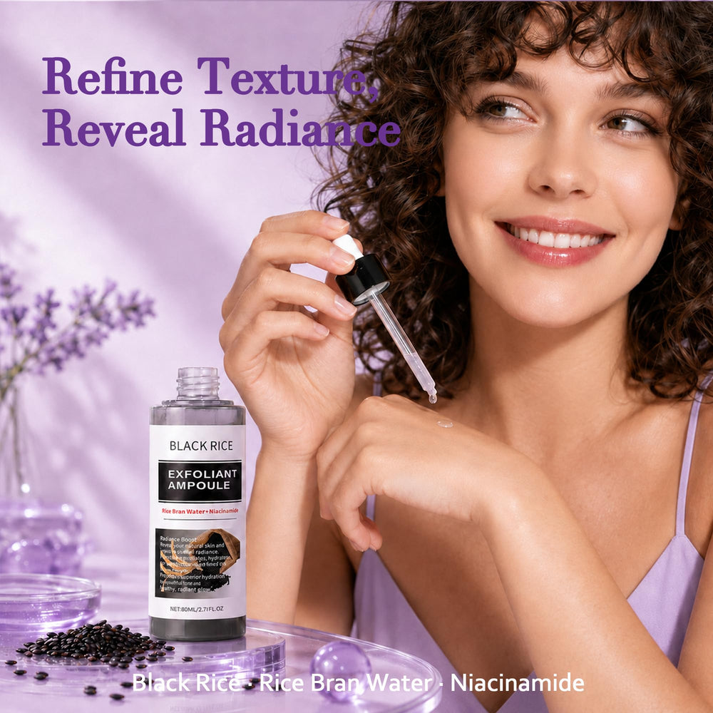 Elarenne kit held in hand showing real size and travel-friendly convenience