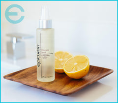 epicuren discovery texture closeup highlights fine mist droplets for instant hydration benefits