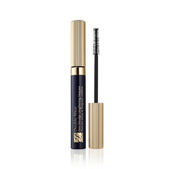 Estée Lauder front packaging shows product branding and long-wear benefit