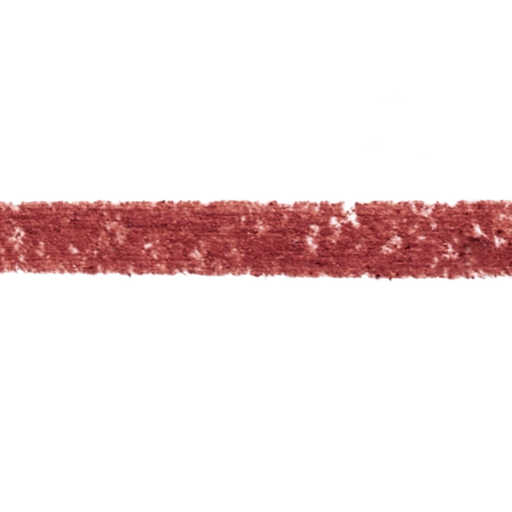 Estée Lauder lip liner tip close-up showing creamy texture and precise application benefit