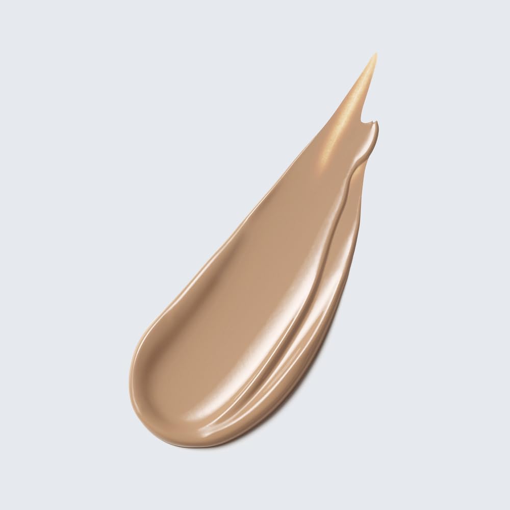 Estée Lauder soft-touch applicator close-up for precise blending and gentle placement