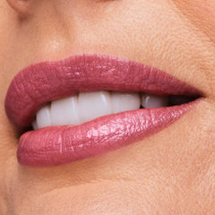 Estée Lauder texture swatch of 223 Candy shows shimmer and smooth payoff benefit