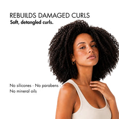 Etniker Amazonia creamy texture close-up showing rich moisturizing formula