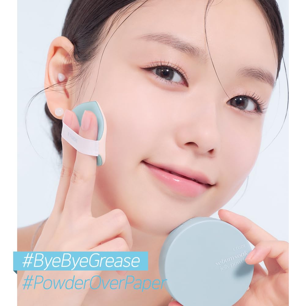 ETUDE close-up of jelly-balm surface highlighting pore-blurring benefit