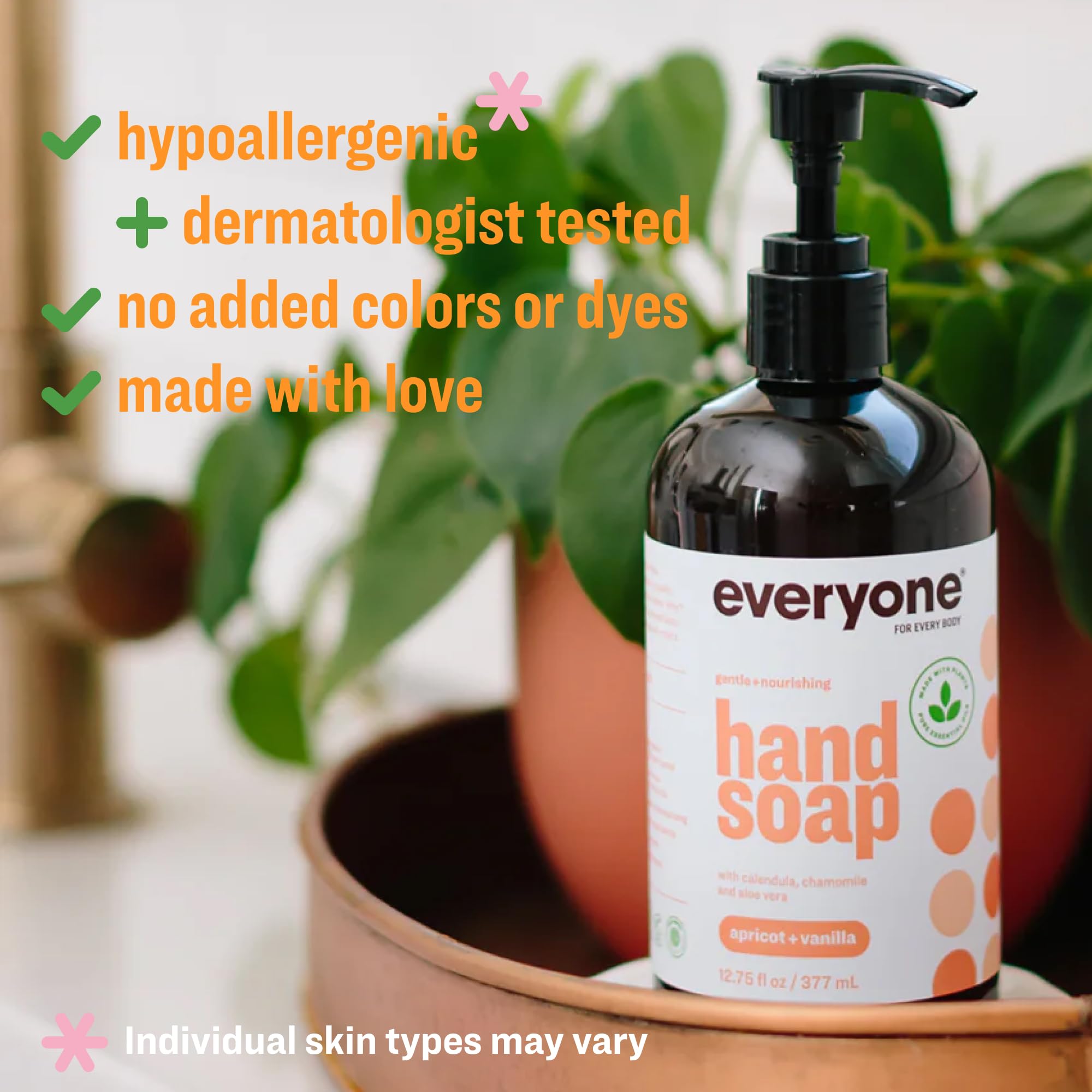 everyone for every body close-up foam texture showing gentle lather benefit