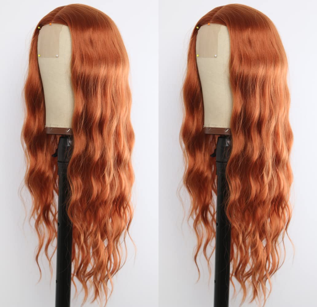 EVLYNN close-up of loose wave texture emphasizing bouncy, realistic fiber movement