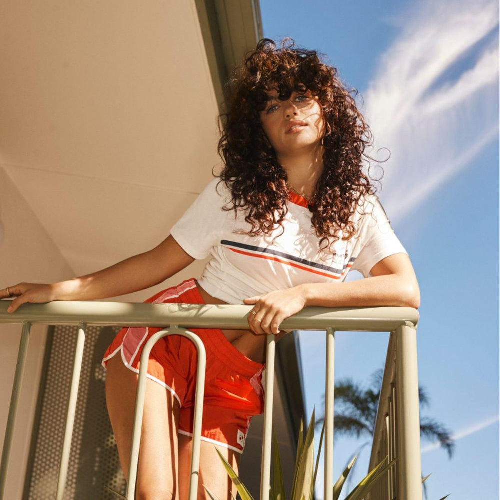 EVO Liquid Rollers refreshing second-day curls for renewed definition and shine