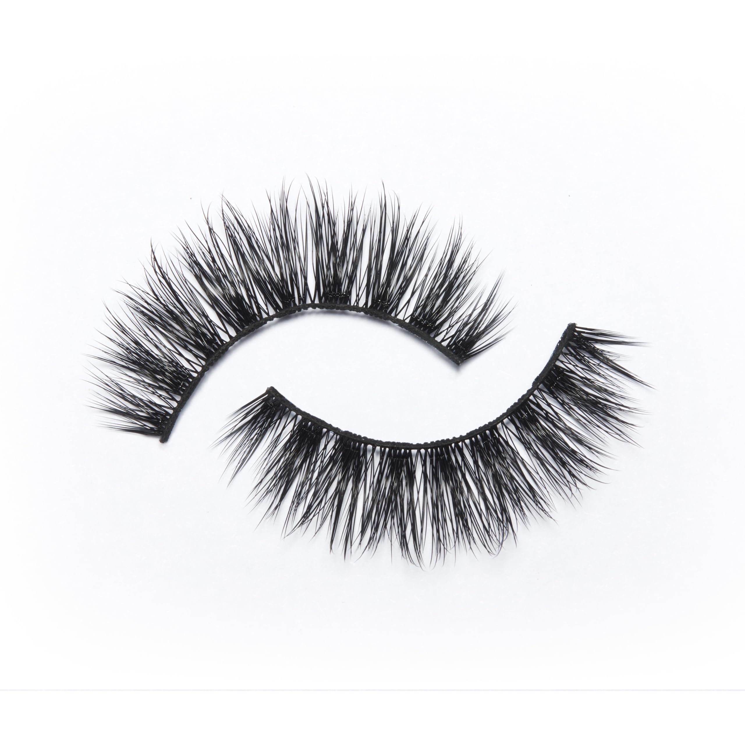 Eylure lash band detail showing thin flexible band for comfortable wear