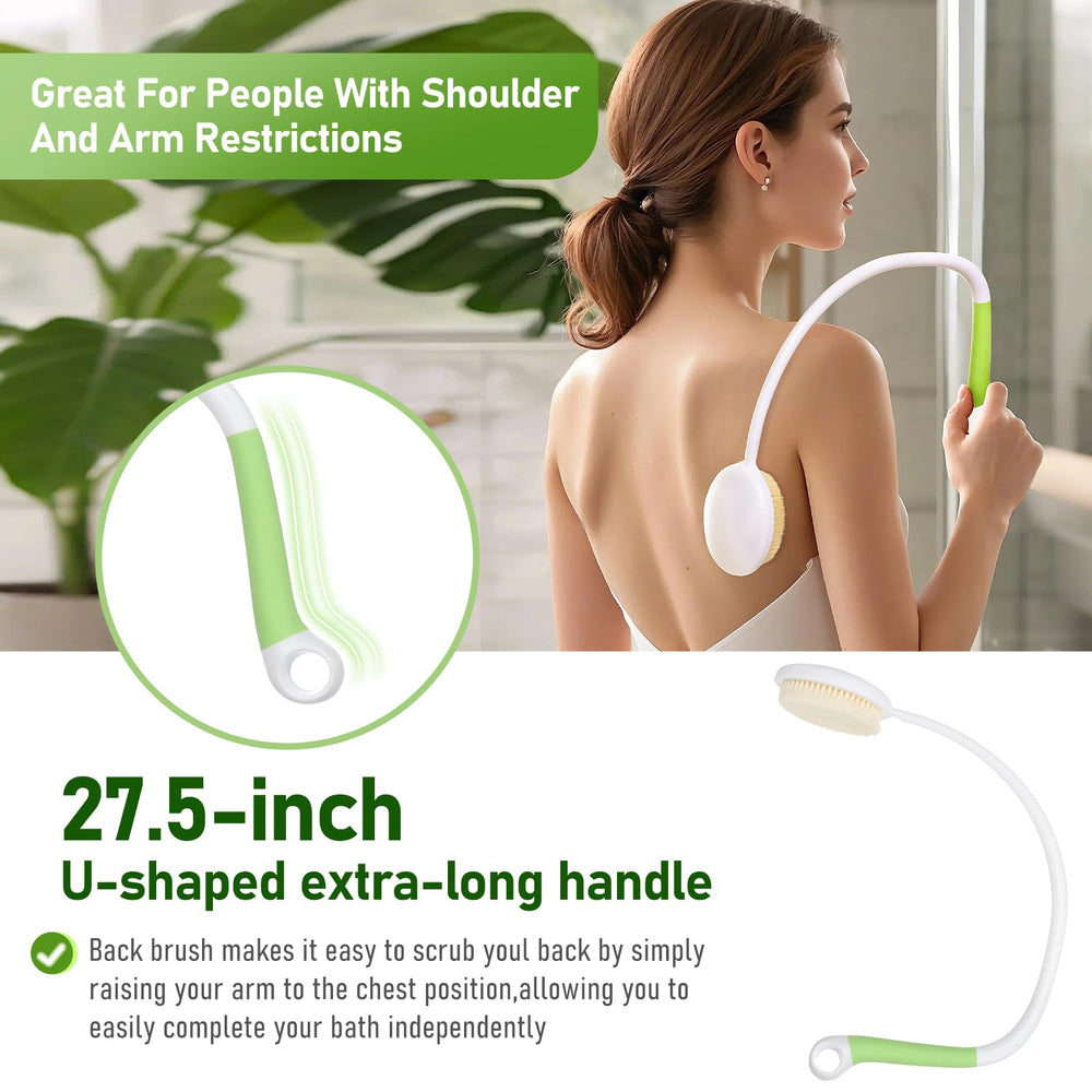 Fanwer detailed shot of ultra-soft bristles showing gentle cleansing benefit