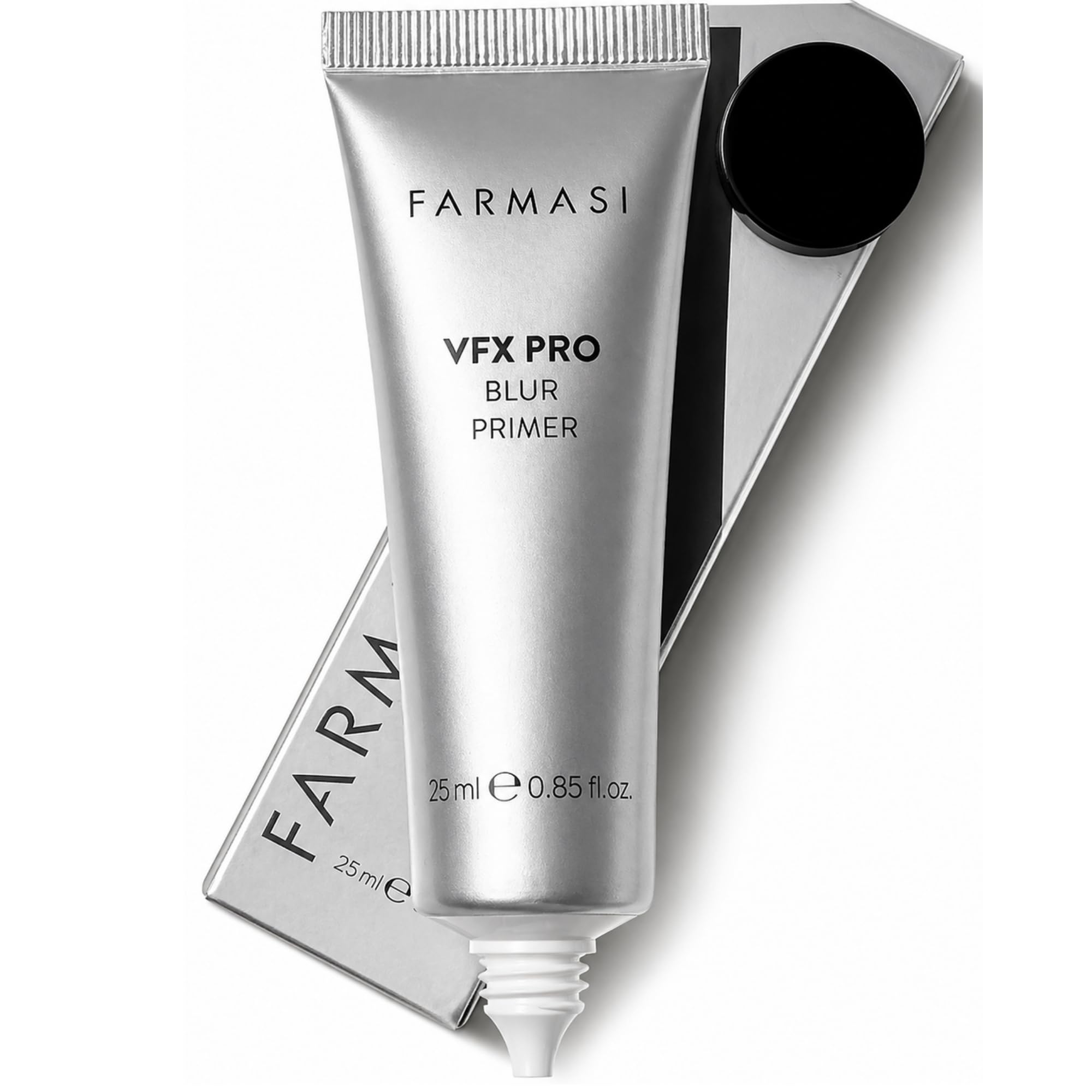 FARMASi split-face before and after showing visible pore reduction