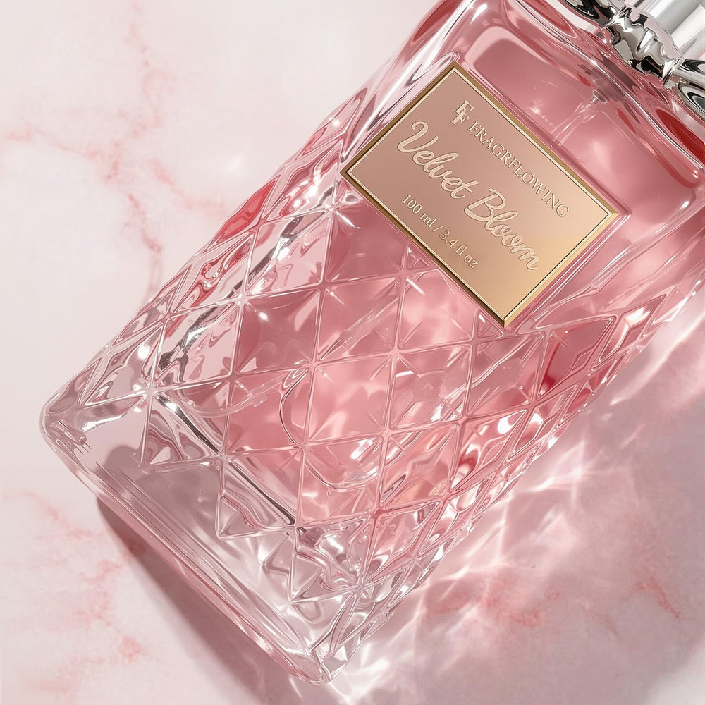 FF FRAGRFLOWING on a dressing table lifestyle shot conveying daily elegance and versatility
