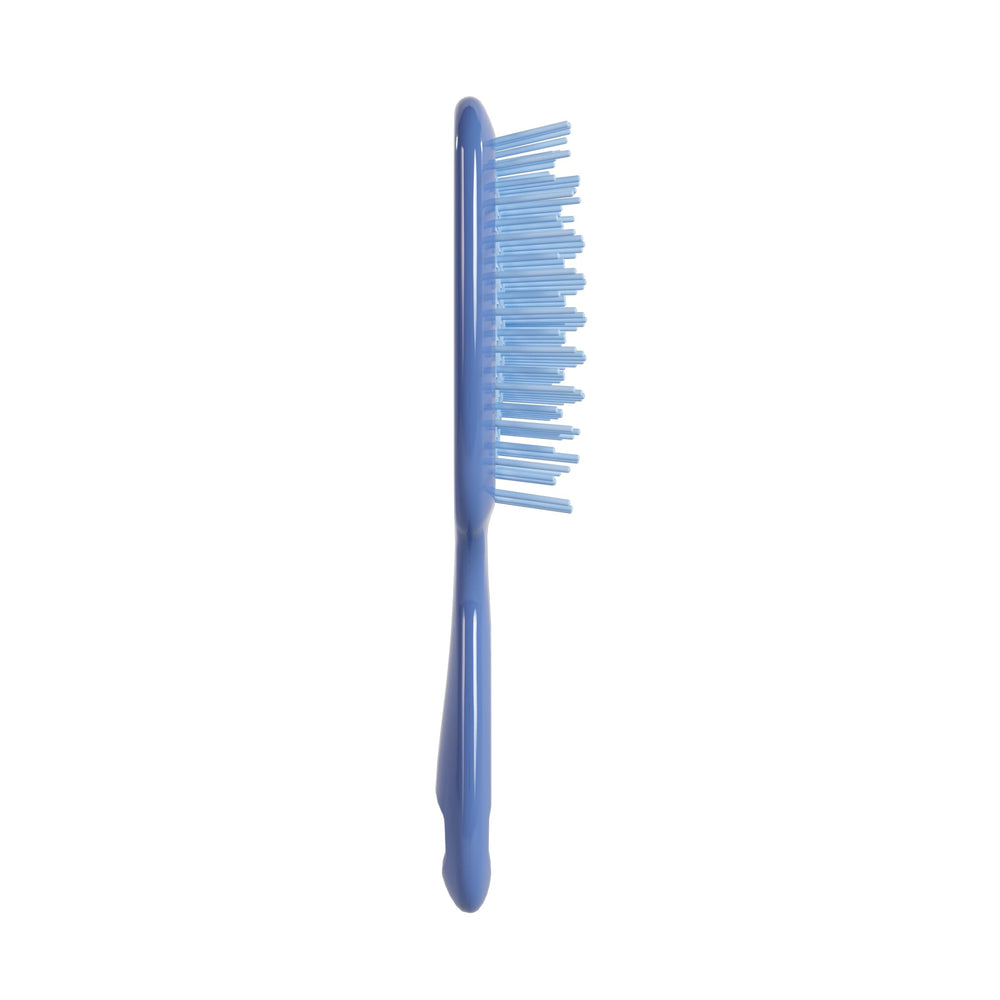 FHI Heat UNbrush bristle close-up highlighting DuoFlex anti-static bristles and gentle detangling