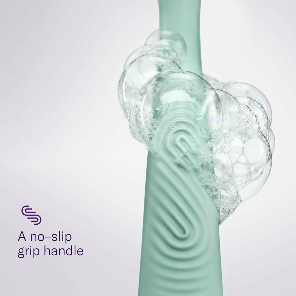 Flamingo razor in shower demonstrating easy reach and quick access