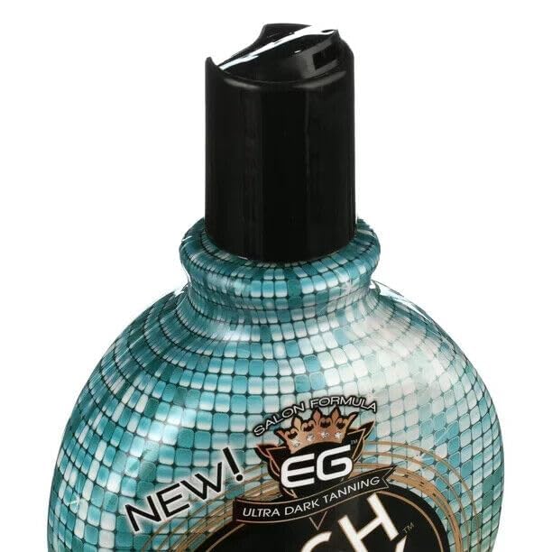 Flash Black lotion texture close-up showing creamy formula for smooth skin conditioning