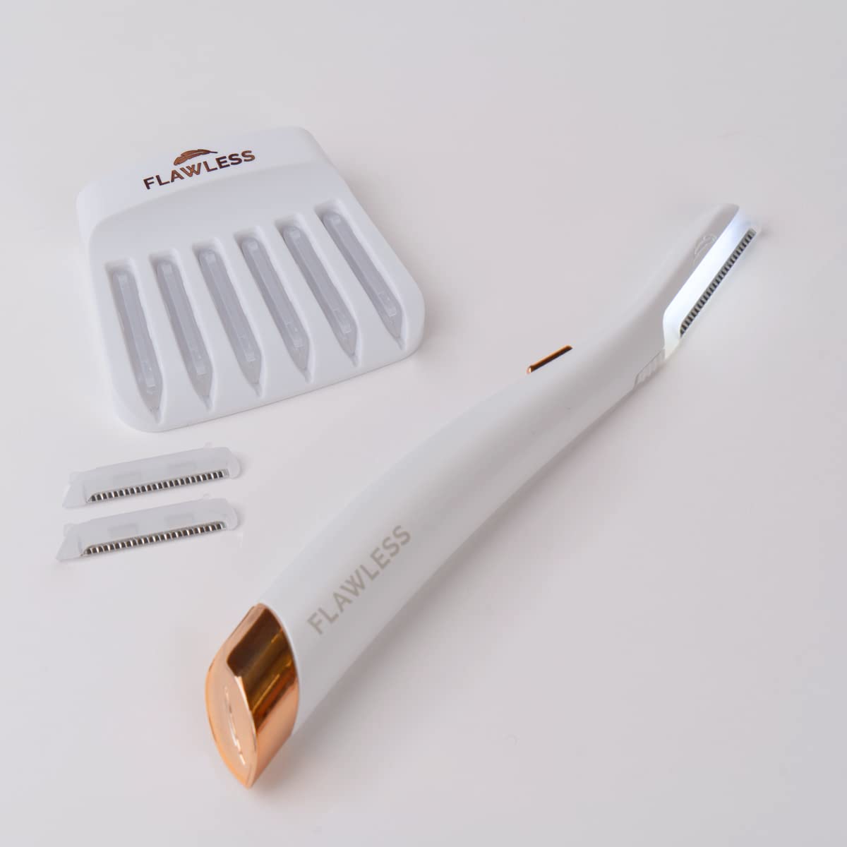 Flawless device LED light illuminated for precise hair removal and better visibility