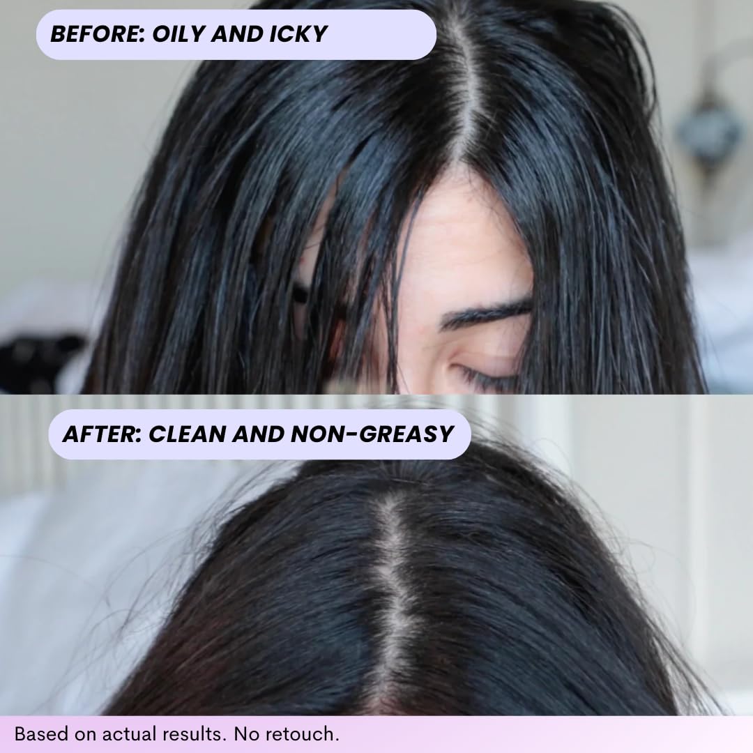 FoxyBae spray action capturing mist and texture for instant oil absorption benefit