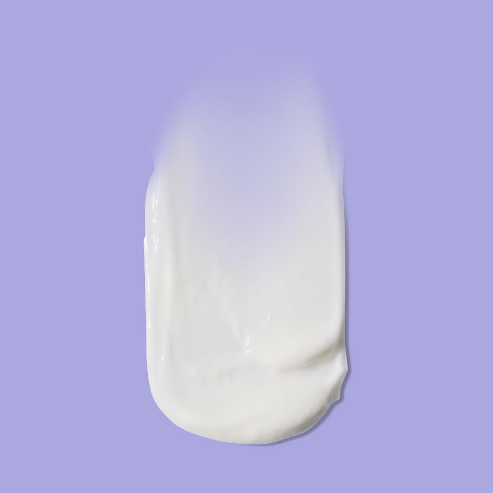 frank body texture close-up showing lightweight cream for fast absorption