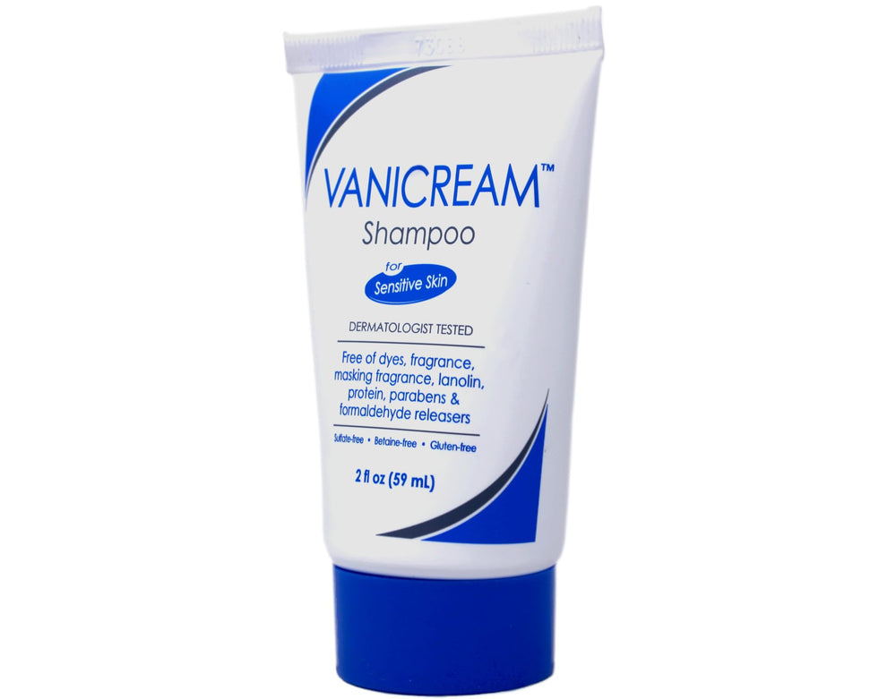Free & Clear shampoo texture close-up highlighting mild, low-irritant lather