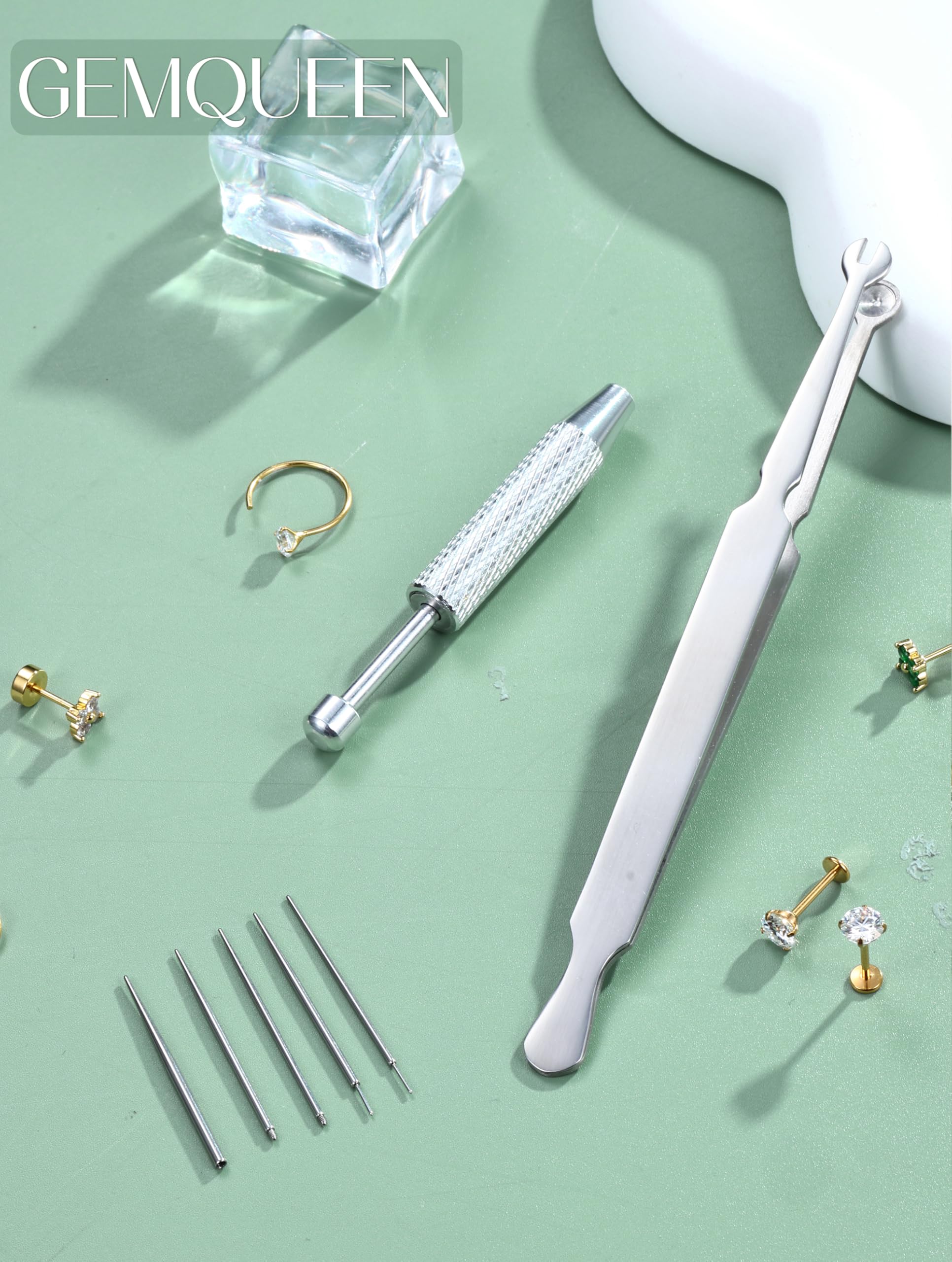 GEMQUEEN lifestyle application showing nose jewelry change, practical at-home use