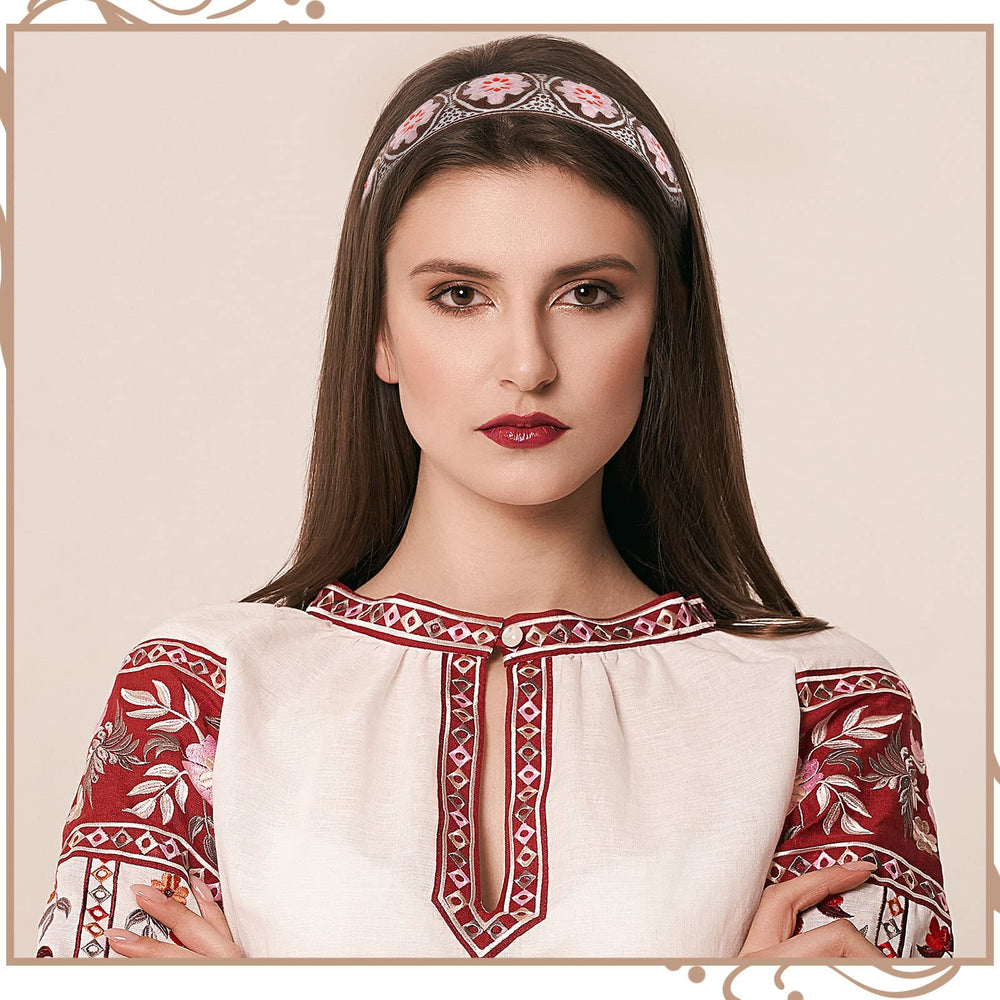 Geosar on model wearing a headband for styled boho look and practical hold