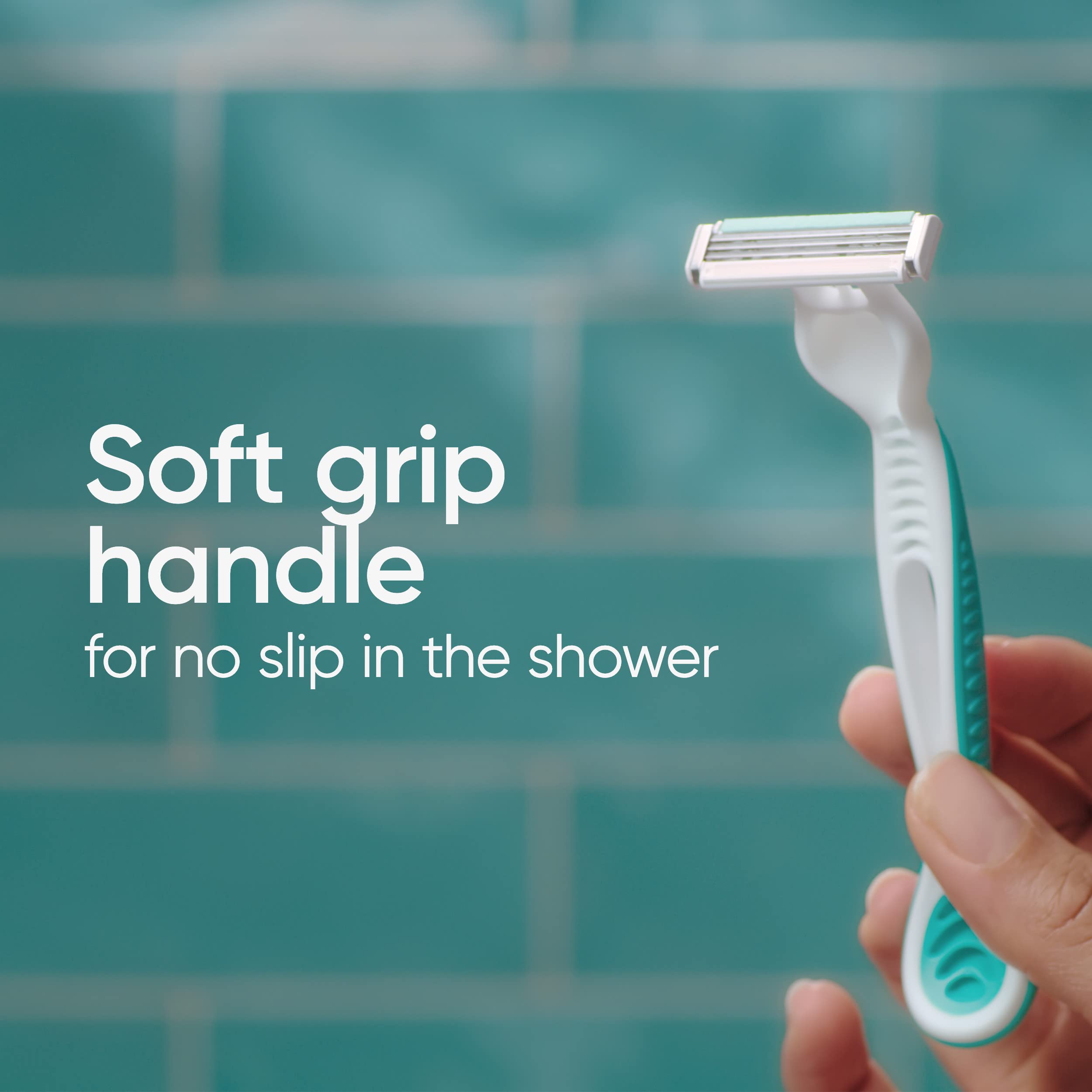 Gillette Venus size comparison in hand showing compact disposable length