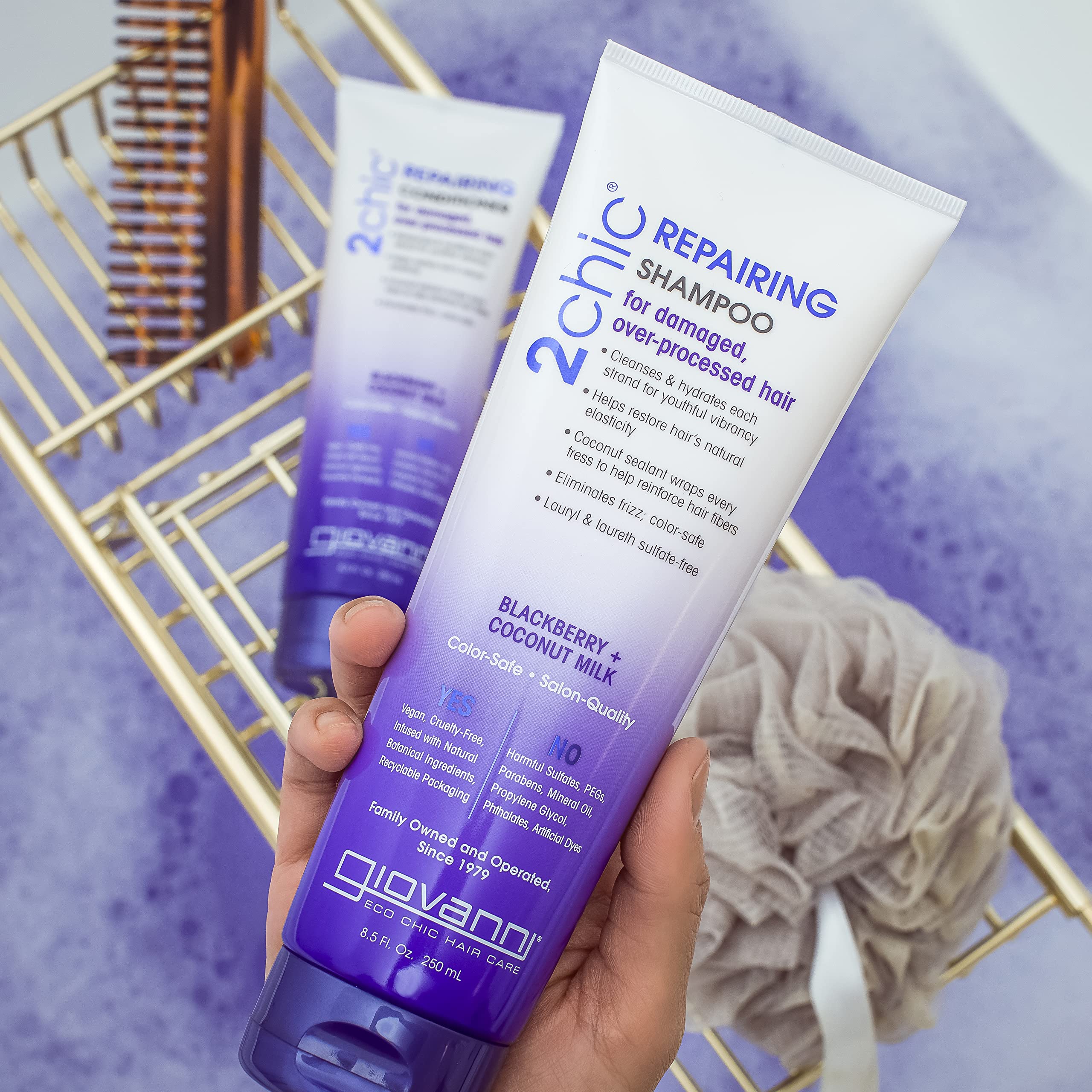 GIOVANNI 2chic shampoo lather closeup for gentle cleansing