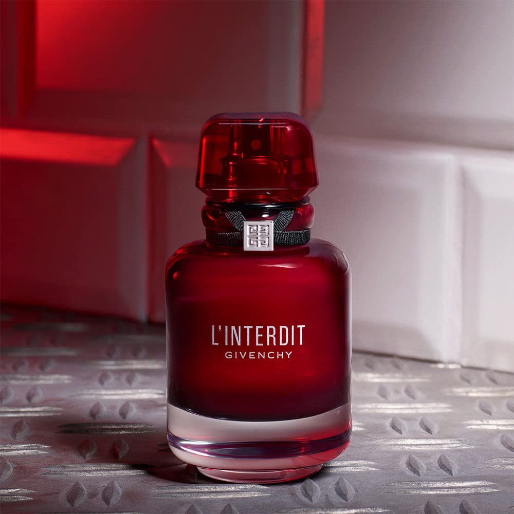 Givenchy L'Interdit Rouge floral inspiration close-up conveying fragrant heart