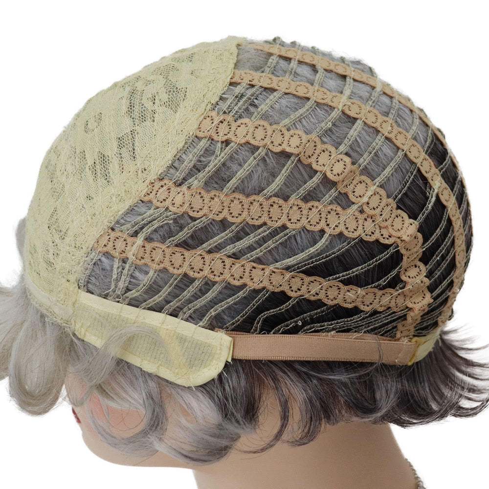 GNIMEGIL size comparison on mannequin showing appropriate fit for 22-inch head