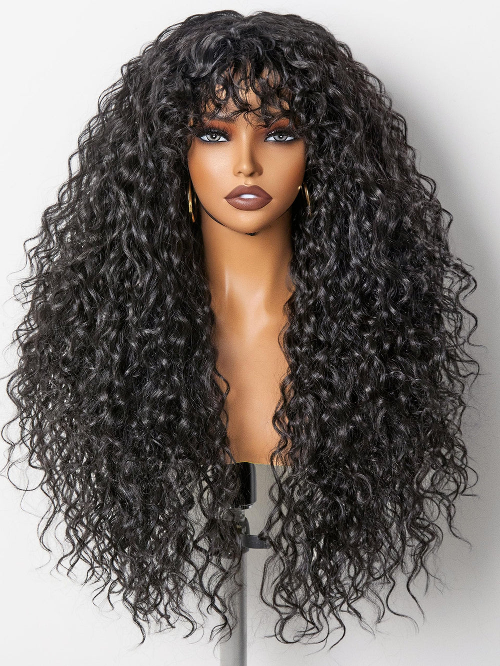 GORGIUS front view showing full 26-inch curls and volume benefit