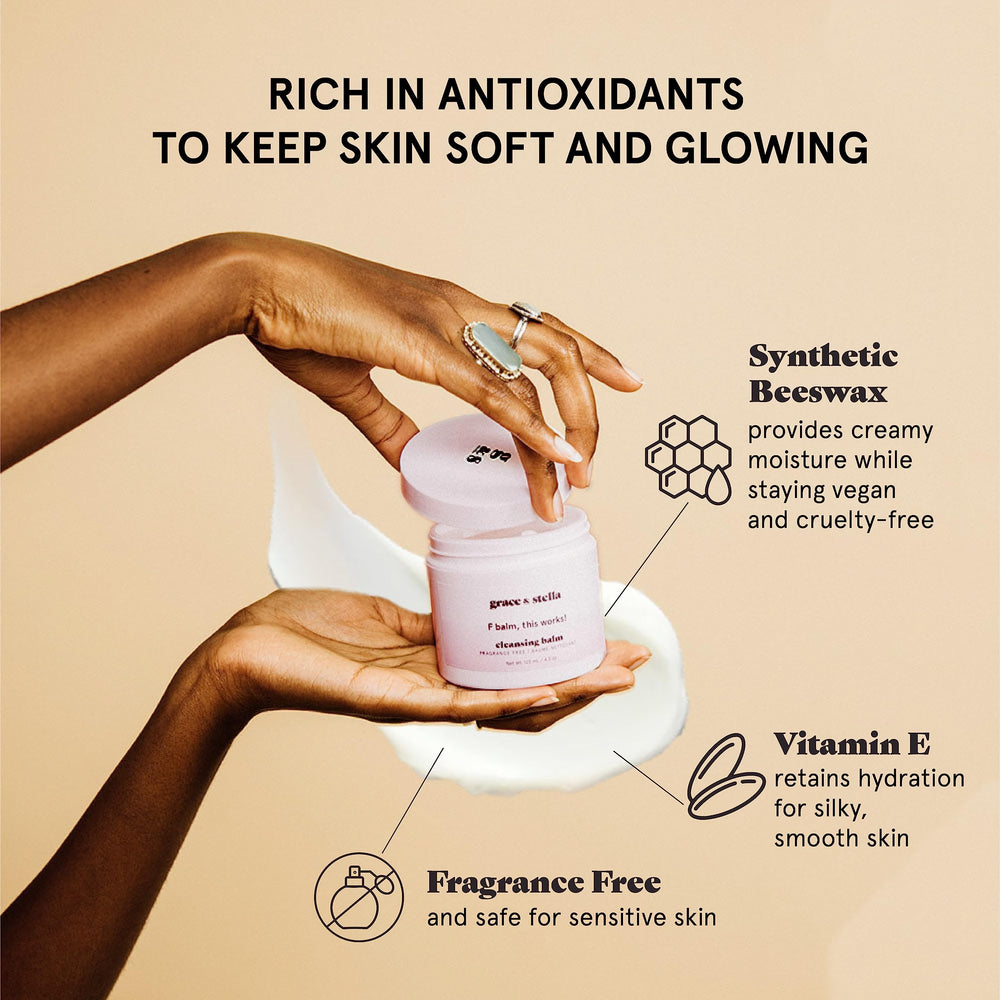 grace & stella spatula beside jar highlighting hygienic application benefit