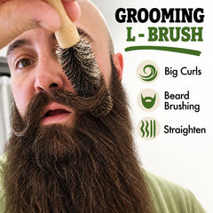 Green Beard Grmng bristle detail showing hybrid boar and synthetic mix for even wax distribution