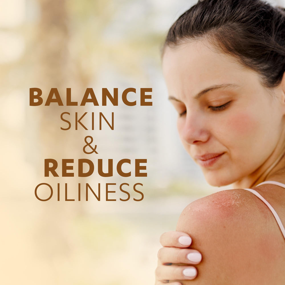 Grisi close-up of single oat bar texture highlighting creamy, soothing surface