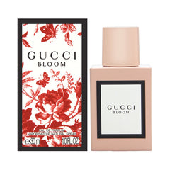 Gucci Bloom front packaging showing branding and compact benefits