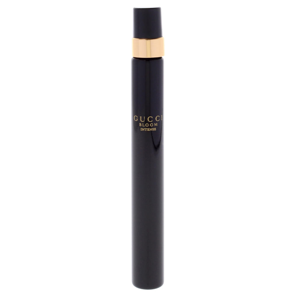 Gucci Bloom Intense spray nozzle detail highlighting reliable atomizer for mess-free use