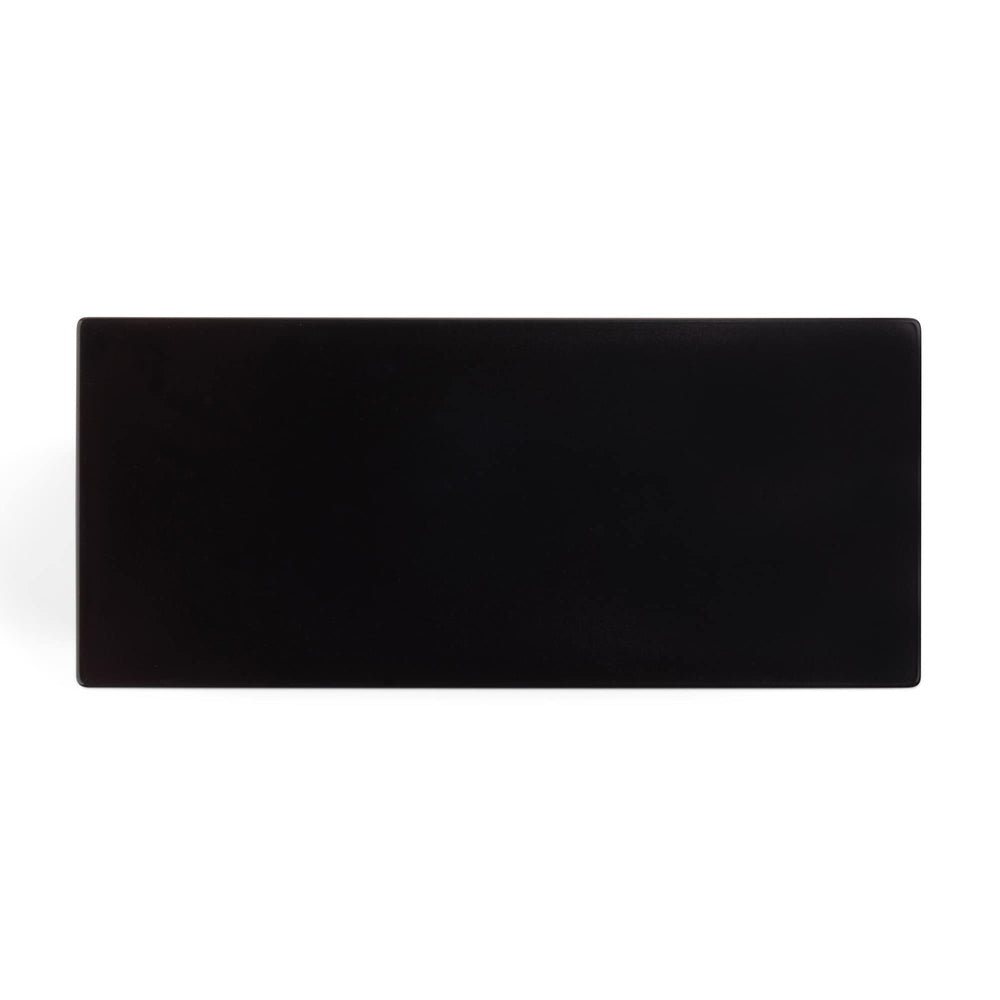 GUESS Seductive Noir cap and spray detail demonstrating precise application benefit