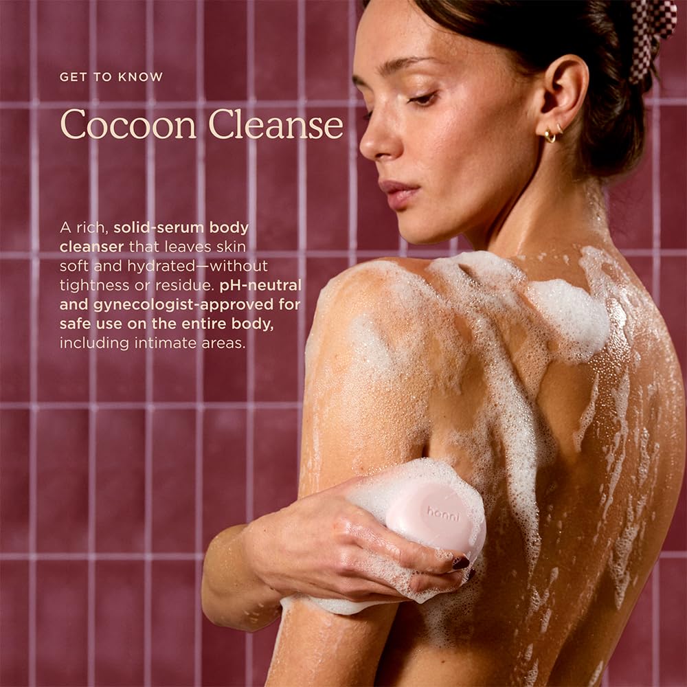 HANNI creamy texture swirl of Cocoon Cleanse showing rich cushiony lather for gentle cleansing