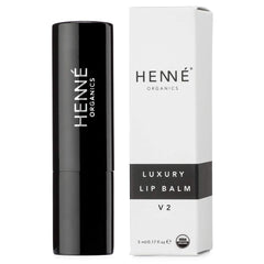 Henné Organics metal tube close-up highlighting durable premium casing benefit