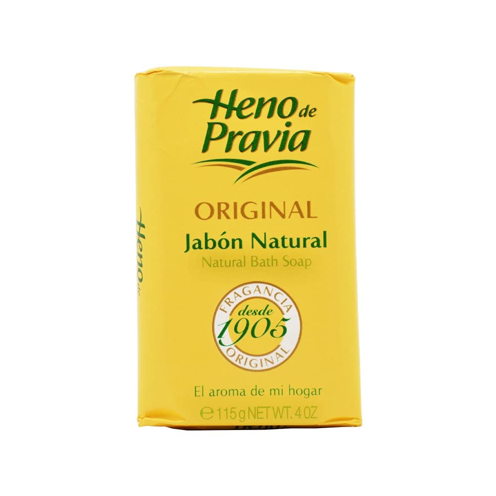 Heno de Pravia bar close-up revealing smooth texture and dense lathering for gentle cleansing