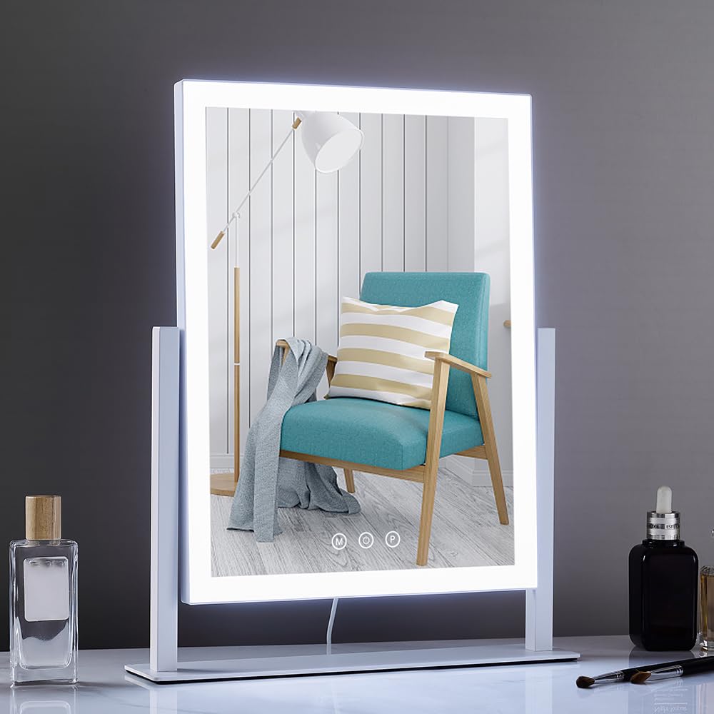 HIEEY mirror in gift box ready to present as an elegant, practical present