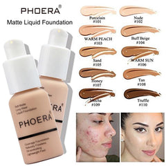 Hilareco PHOERA cream texture close-up highlighting smooth blendability benefit