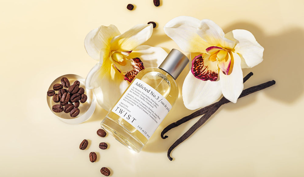 HOUSE OF TWIST lifestyle evening look showing scent’s seductive wardrobe pairing